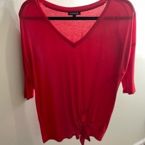 Quarter sleeve knotted shirt